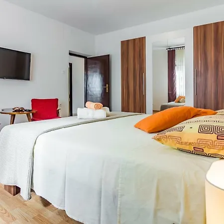Pula Apartment * Póla