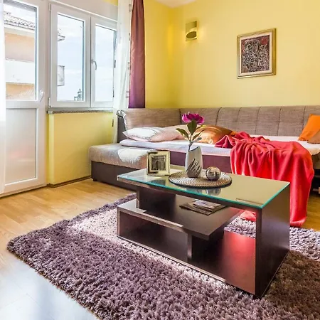 Pula Apartment * Póla