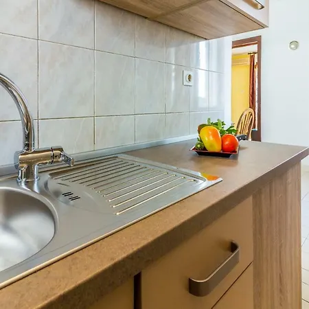 Pula Apartment 普拉